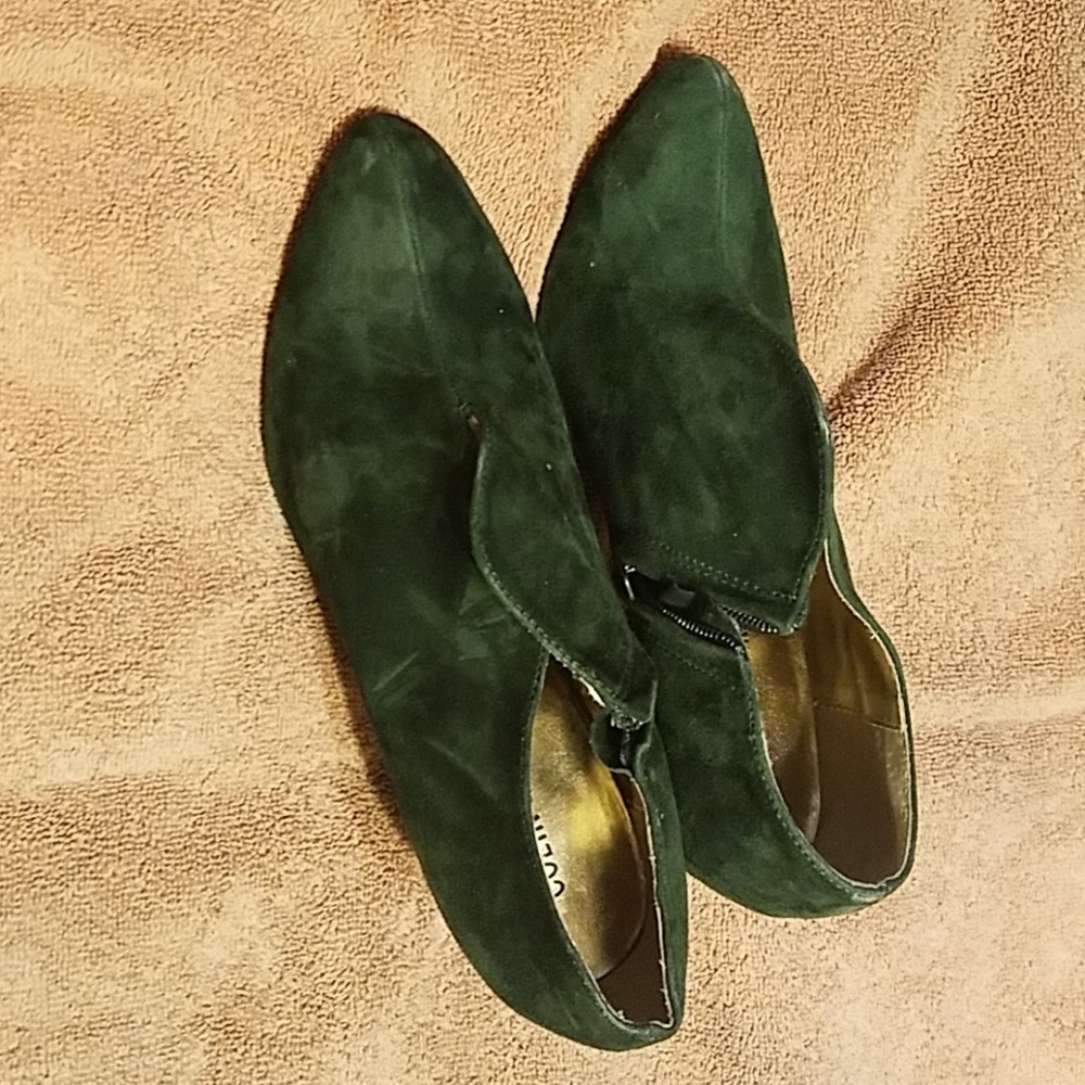 Booties with a 4" heel. Hunter green worn once